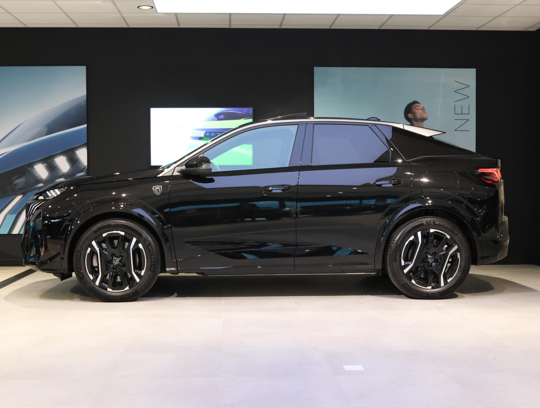 Peugeot e-3008 SUV GT Avantage 210 73 kWh - Afbeelding 2