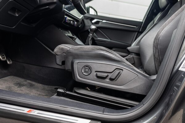 elektrisch verstelbare bestuurdersstoel