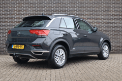Volkswagen T-Roc 1.5 TSI 150pk Style Business - Afbeelding 2