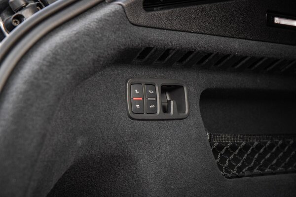 trekhaak elektrisch uitklapbaar