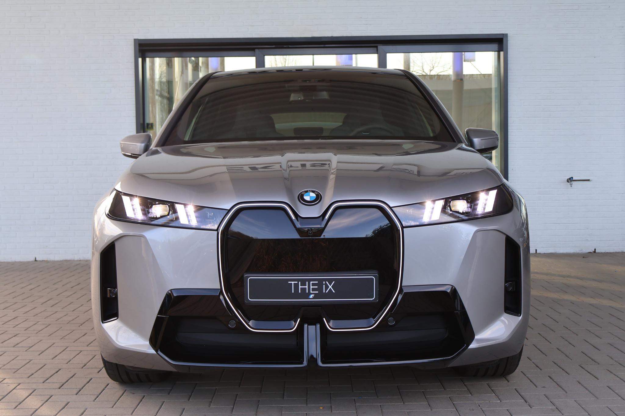 BMW iX xDrive45 - Afbeelding 3