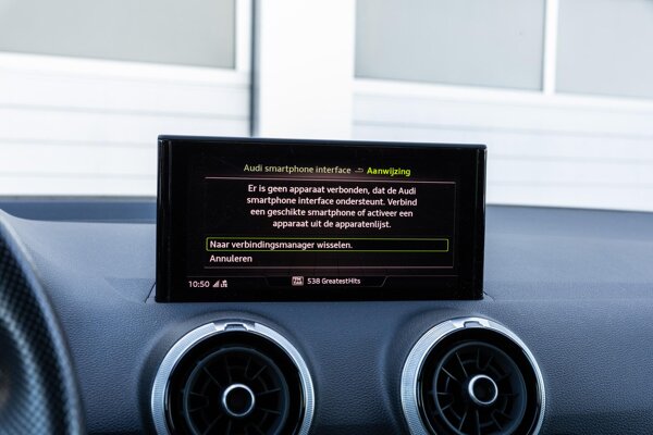 Apple Carplay/Android Auto