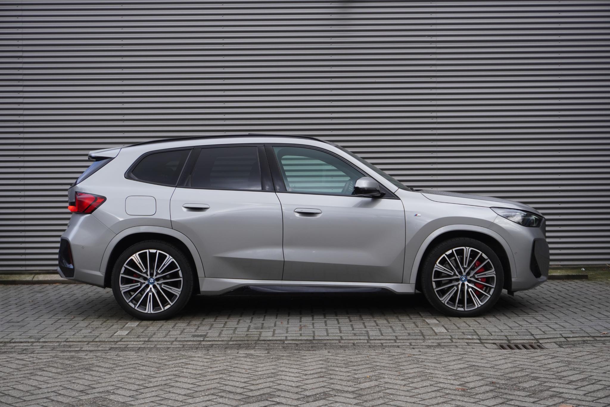 BMW iX1 eDrive20 - Afbeelding 5