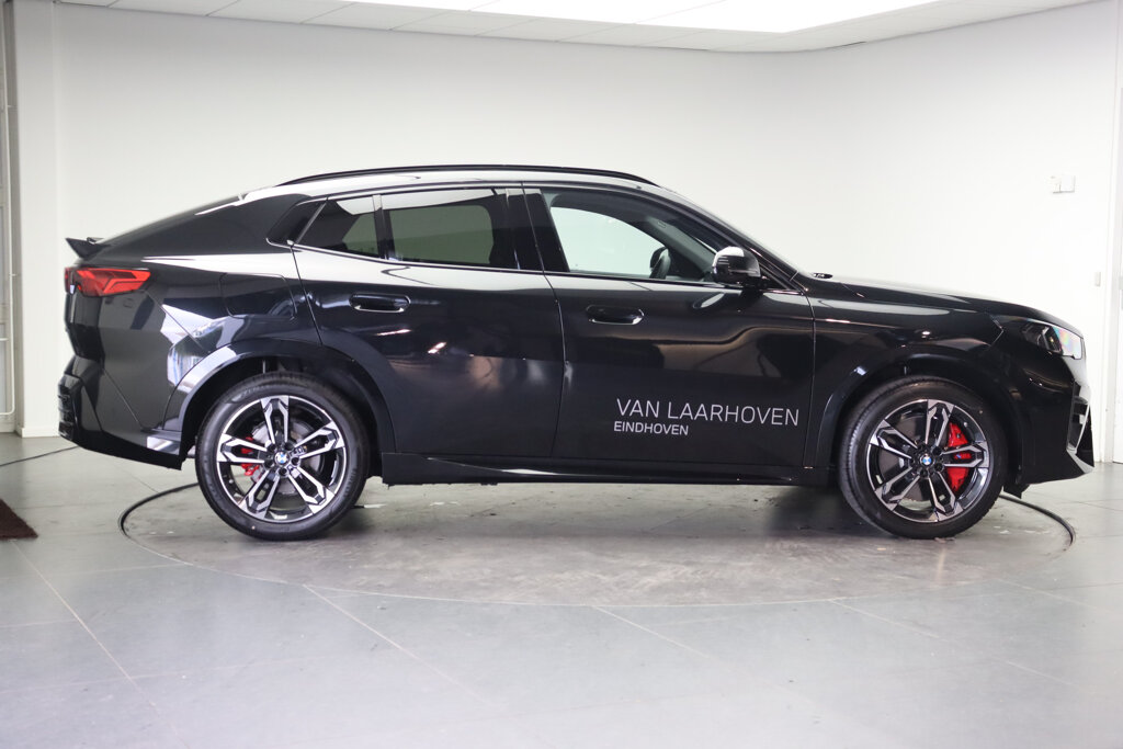 BMW X2 4