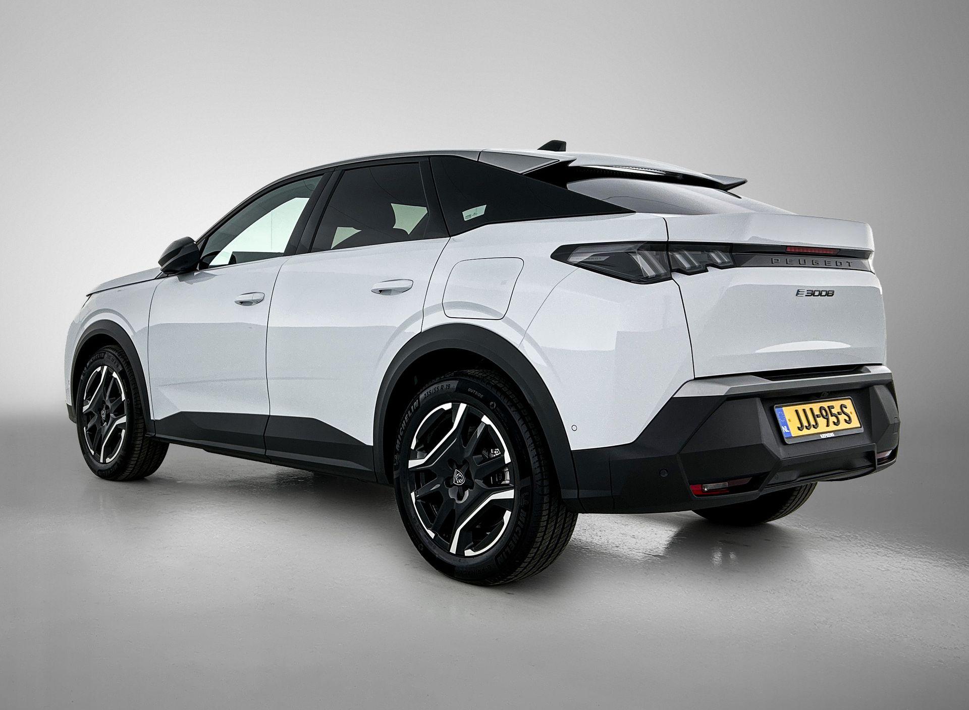 Peugeot e-3008 Allure Avantage 73 kWh 210pk Automaat - Afbeelding 5