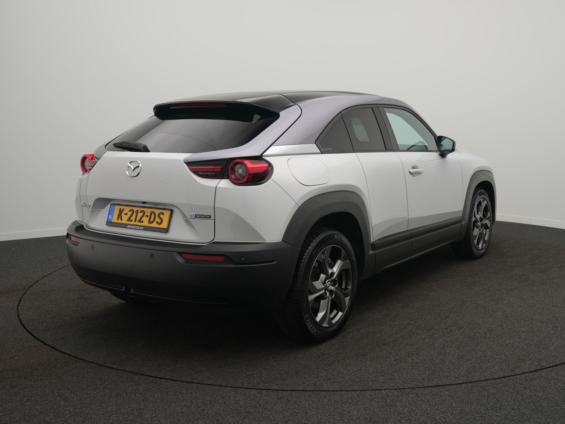 Mazda MX-30 e-SkyActiv 145 First Edition 36 kWh - SOH 92,4% - Afbeelding 5