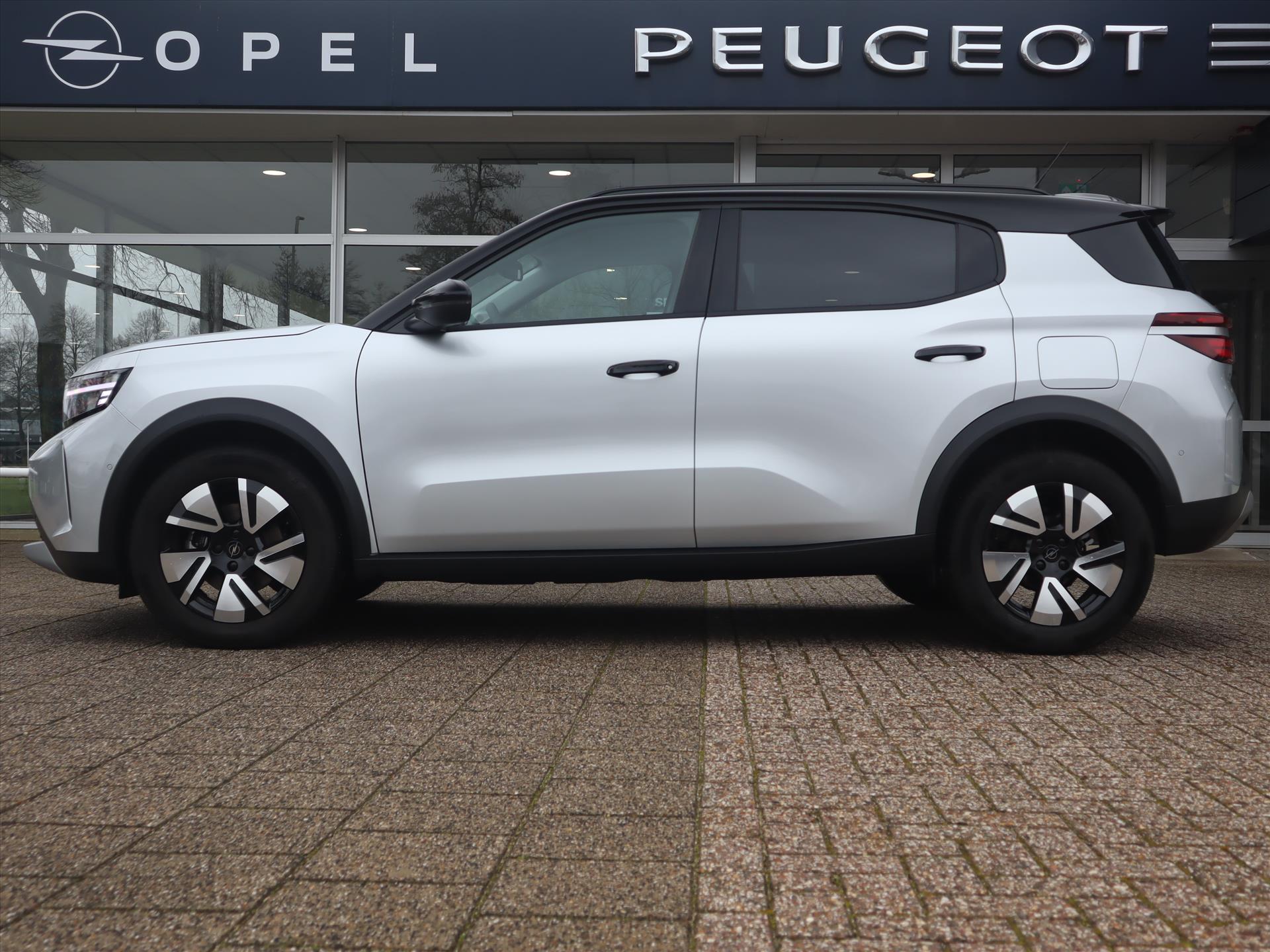 Opel Frontera GS 1.2 Turbo Hybrid 110pk eDCT Automaat, Rijklaarprijs, Navigatie Stoel-, stuur en voorruitverwarming - Afbeelding 2