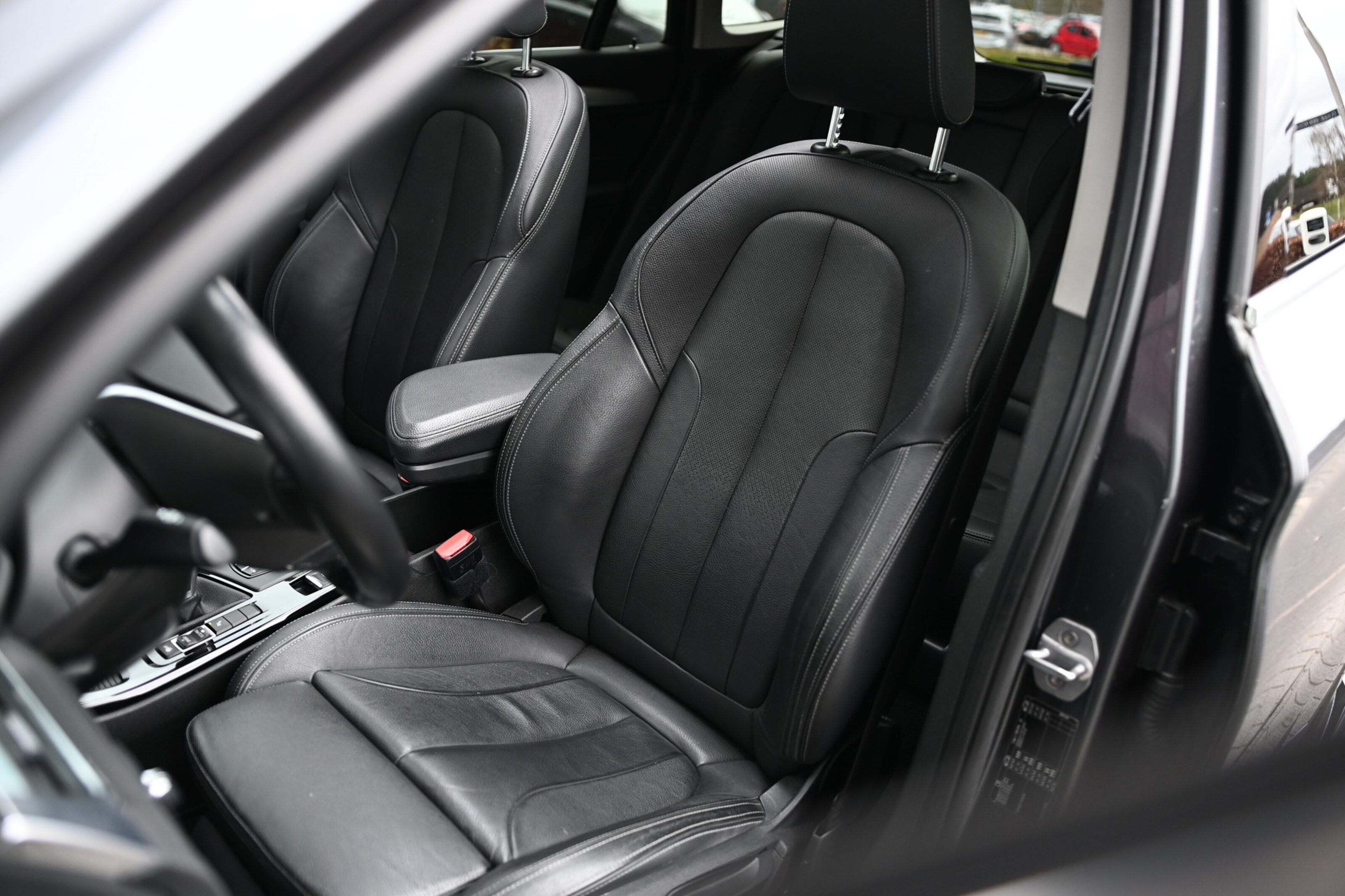 BMW X1 sDrive20i High Executive xLine Automaat