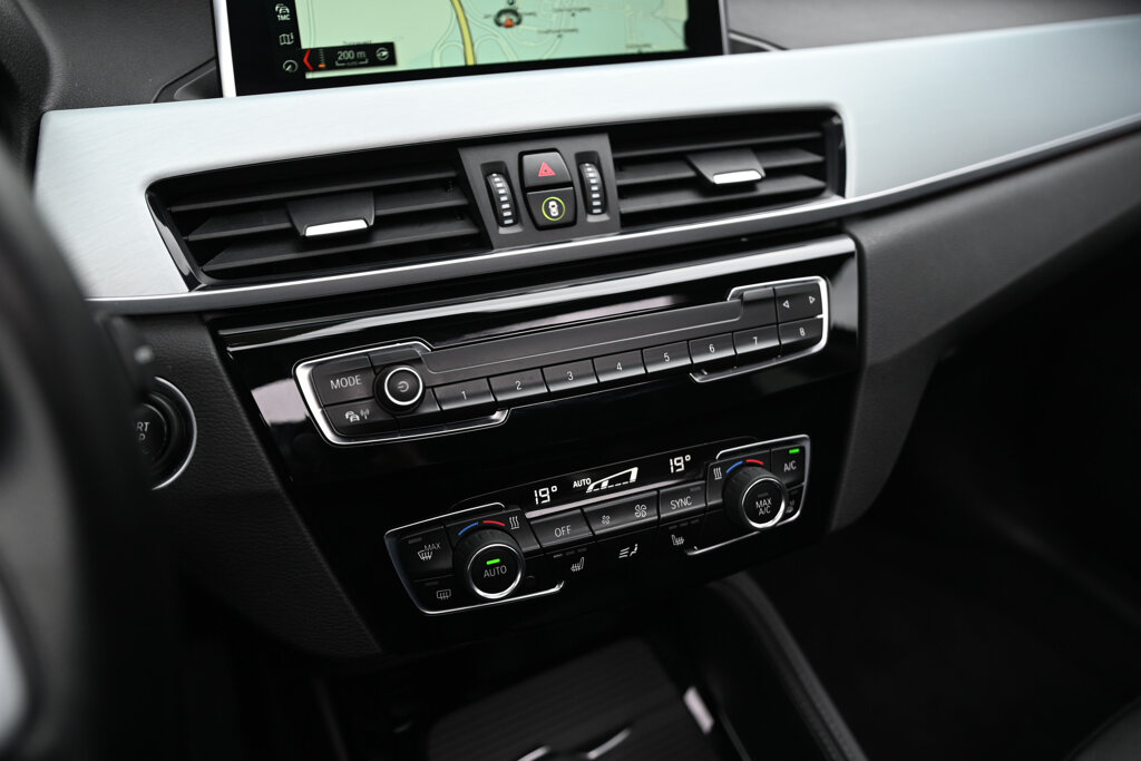 BMW X1 11