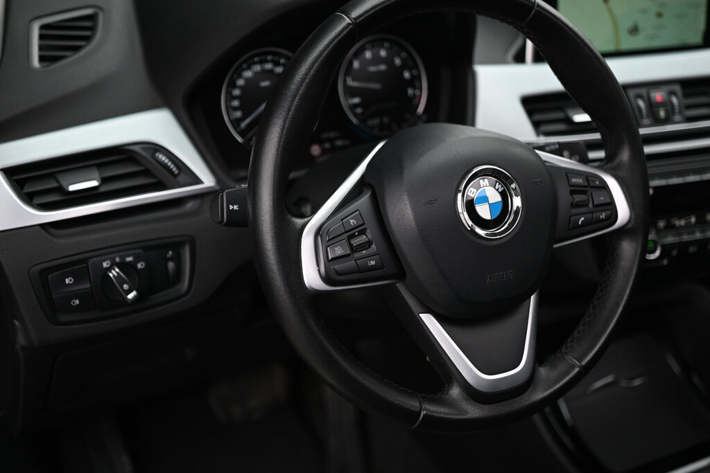BMW X1 21