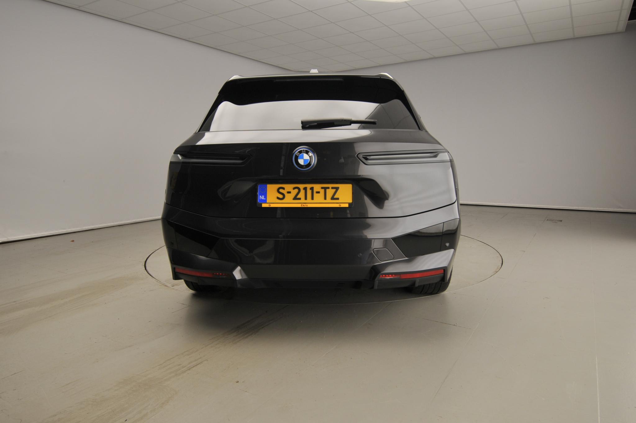 BMW iX xDrive40 - Afbeelding 3