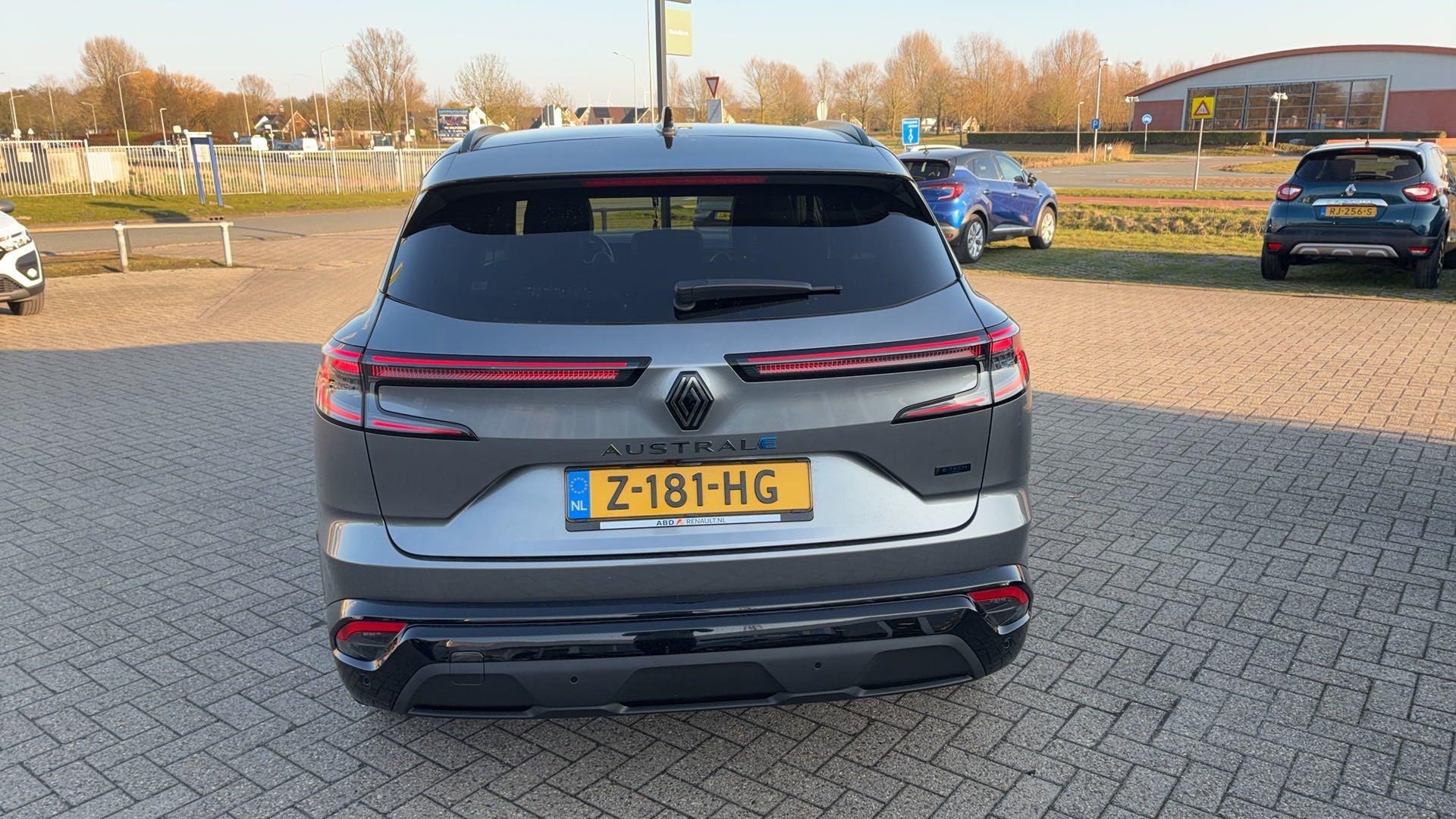 Renault Austral techno esprit Alpine E-Tech full hybrid 200 - Afbeelding 4