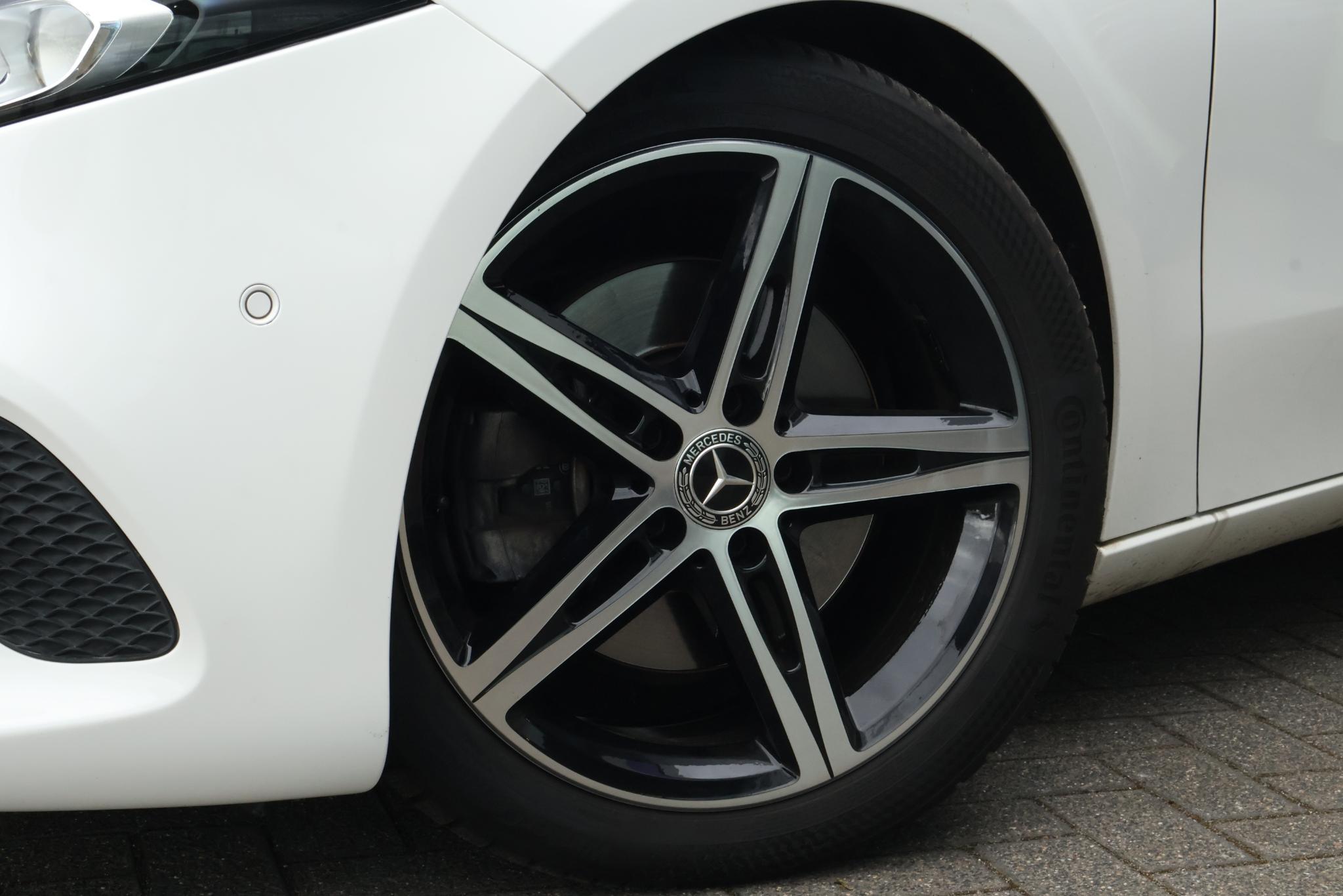 Mercedes-Benz A-Klasse 220 Launch Edition - Afbeelding 4