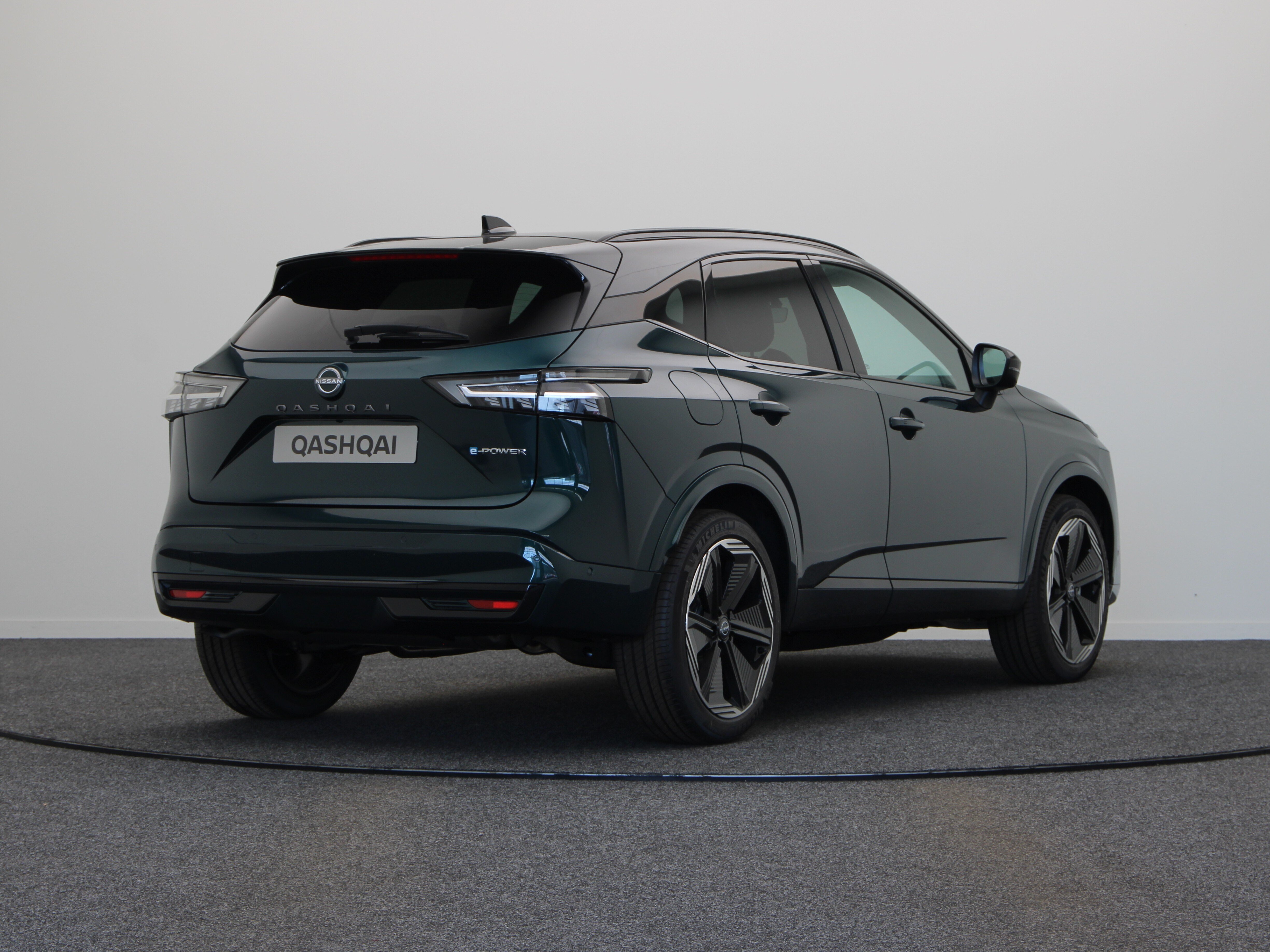 Nissan QASHQAI N-Design + Panoramisch glazen dak + Cold Pack e-Power - Afbeelding 11