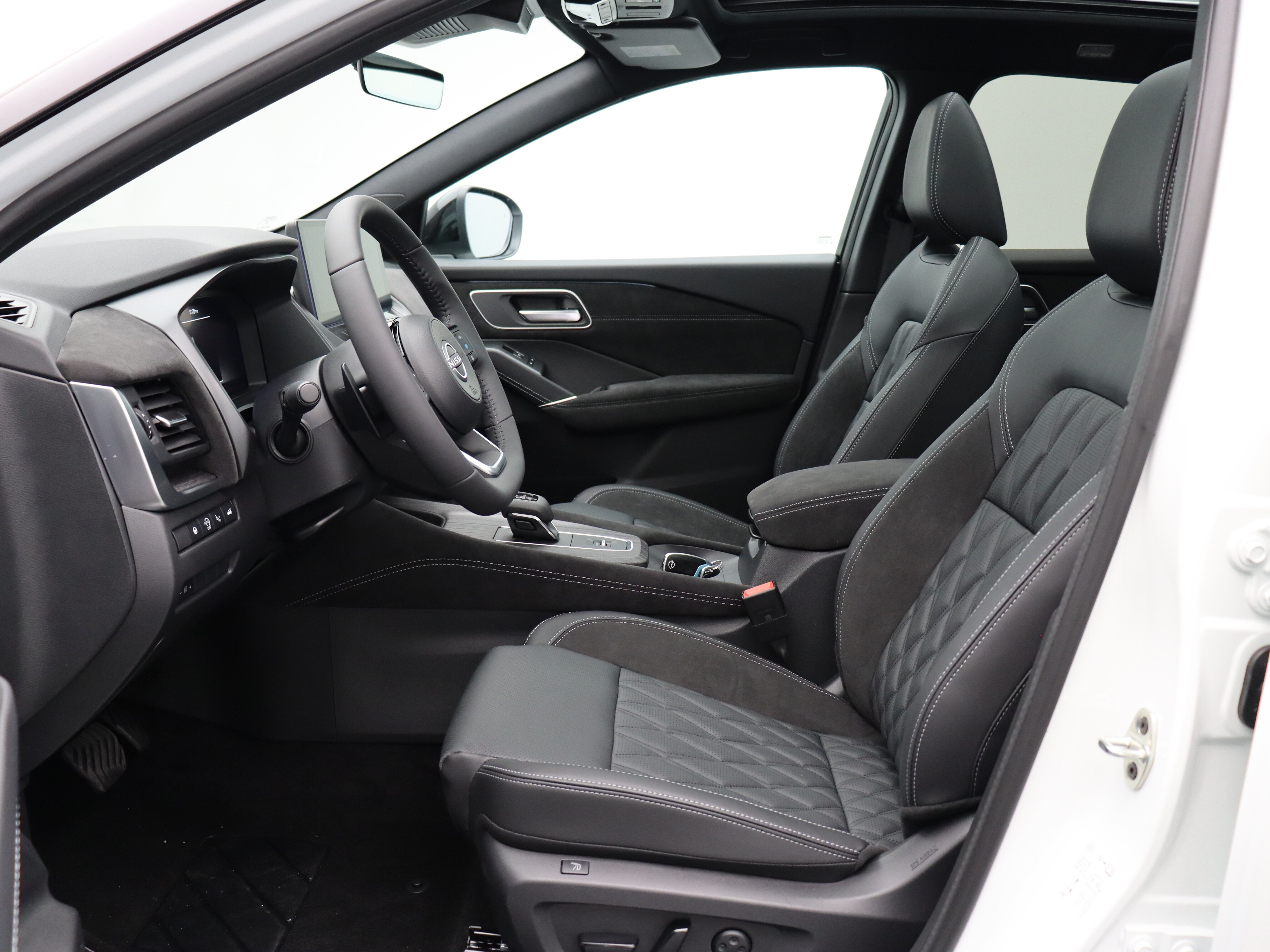 Nissan QASHQAI Tekna Plus + Two Tone Mild-Hybrid 158 Xtronic - Afbeelding 6