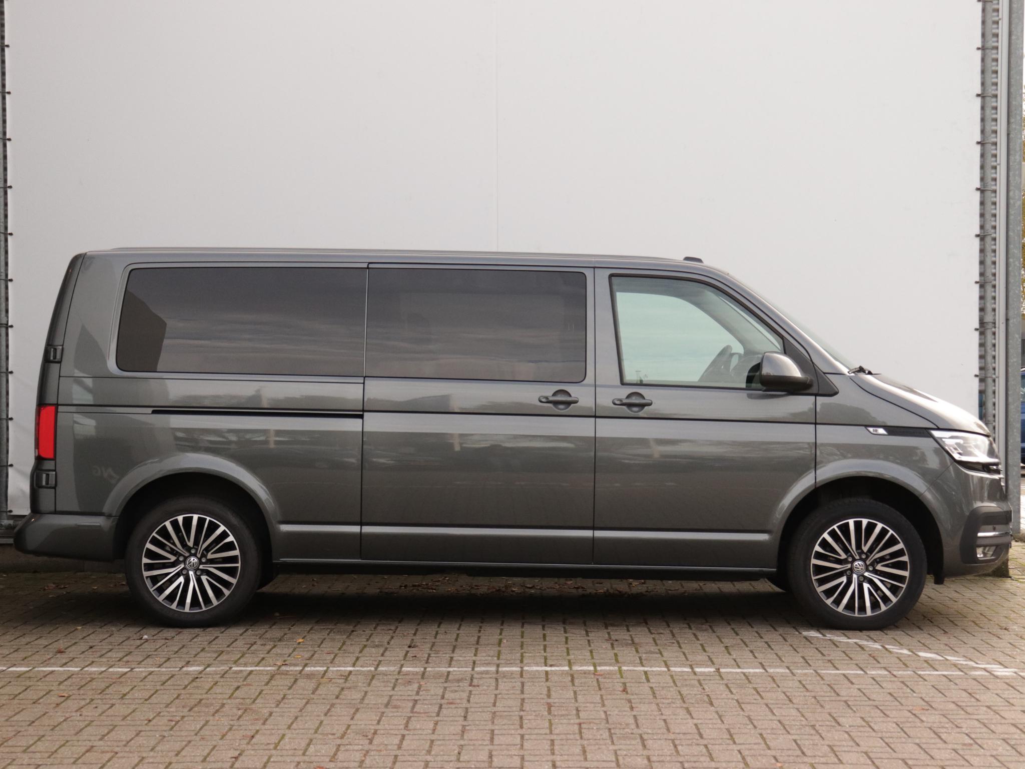 Volkswagen Transporter 2.0 TDI L2H1 28 Highline DC - Afbeelding 3