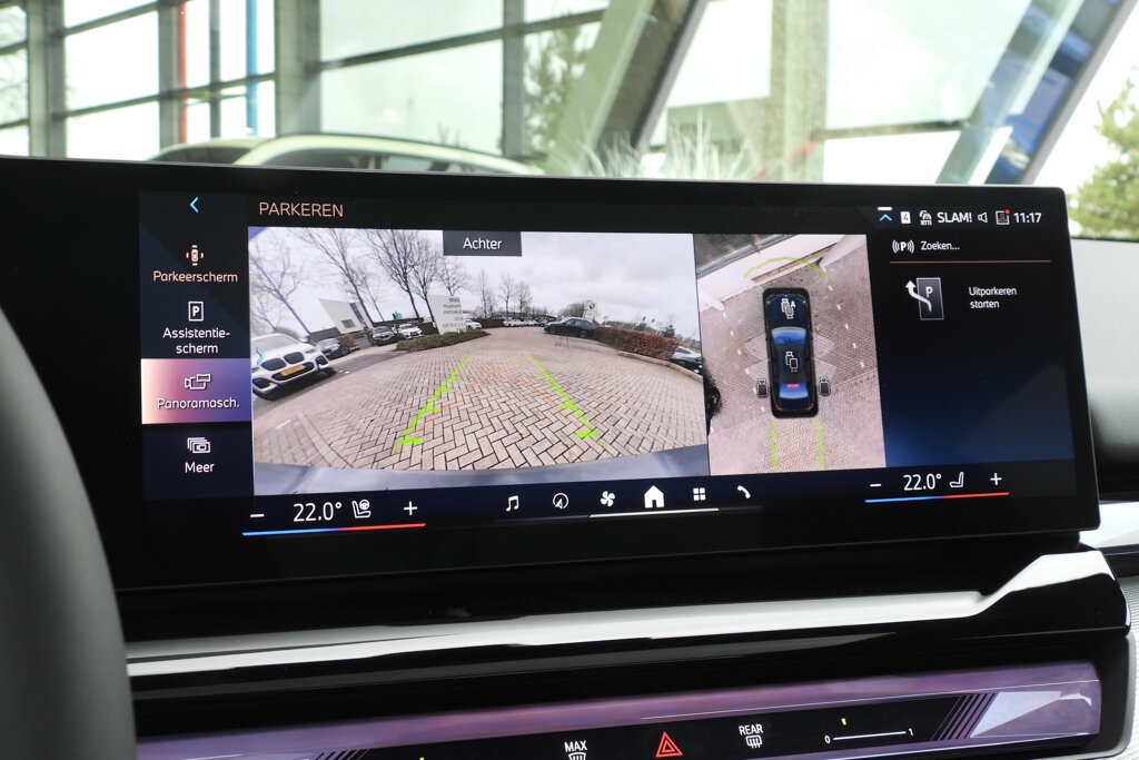 BMW i5 48