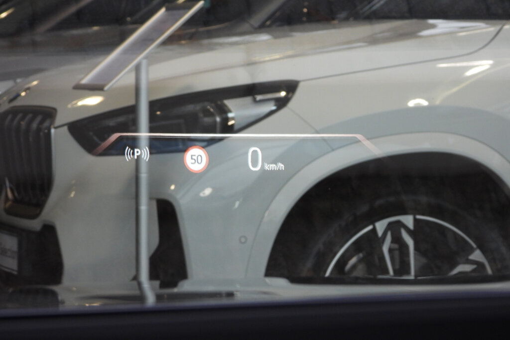 BMW i5 57