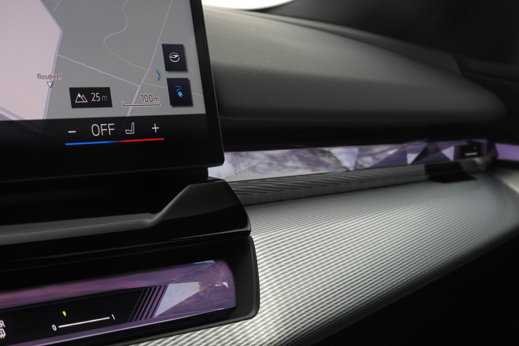 BMW i5 59