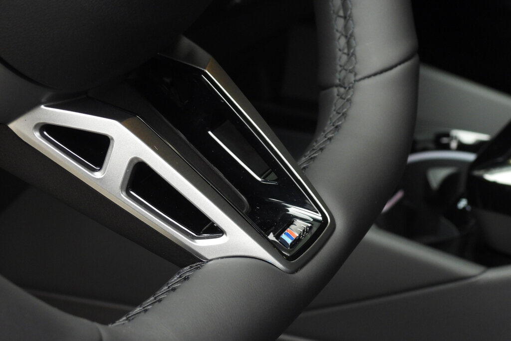 BMW i5 14