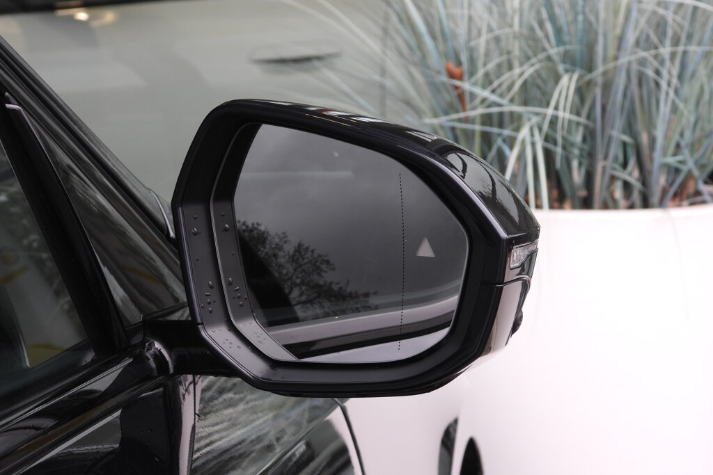 BMW i5 32