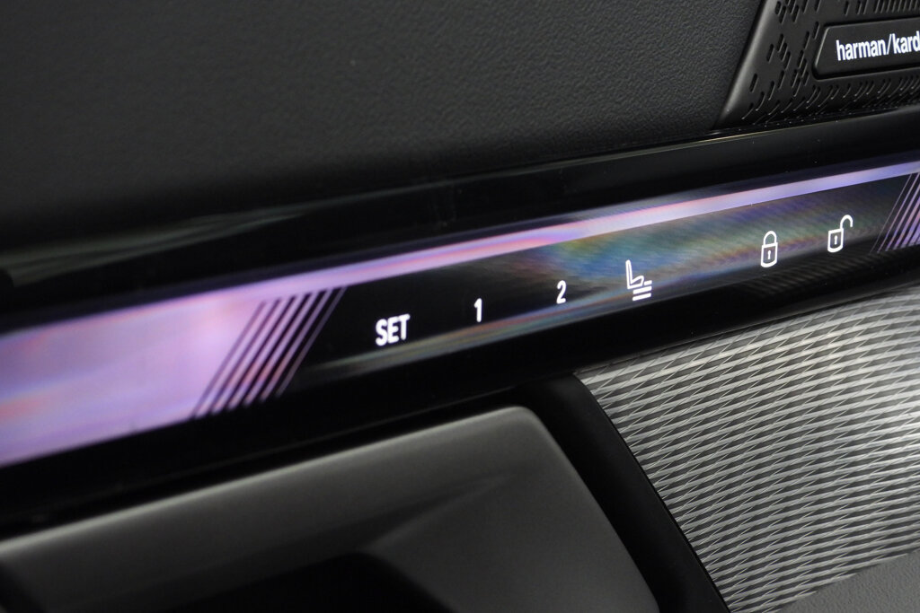 BMW i5 42