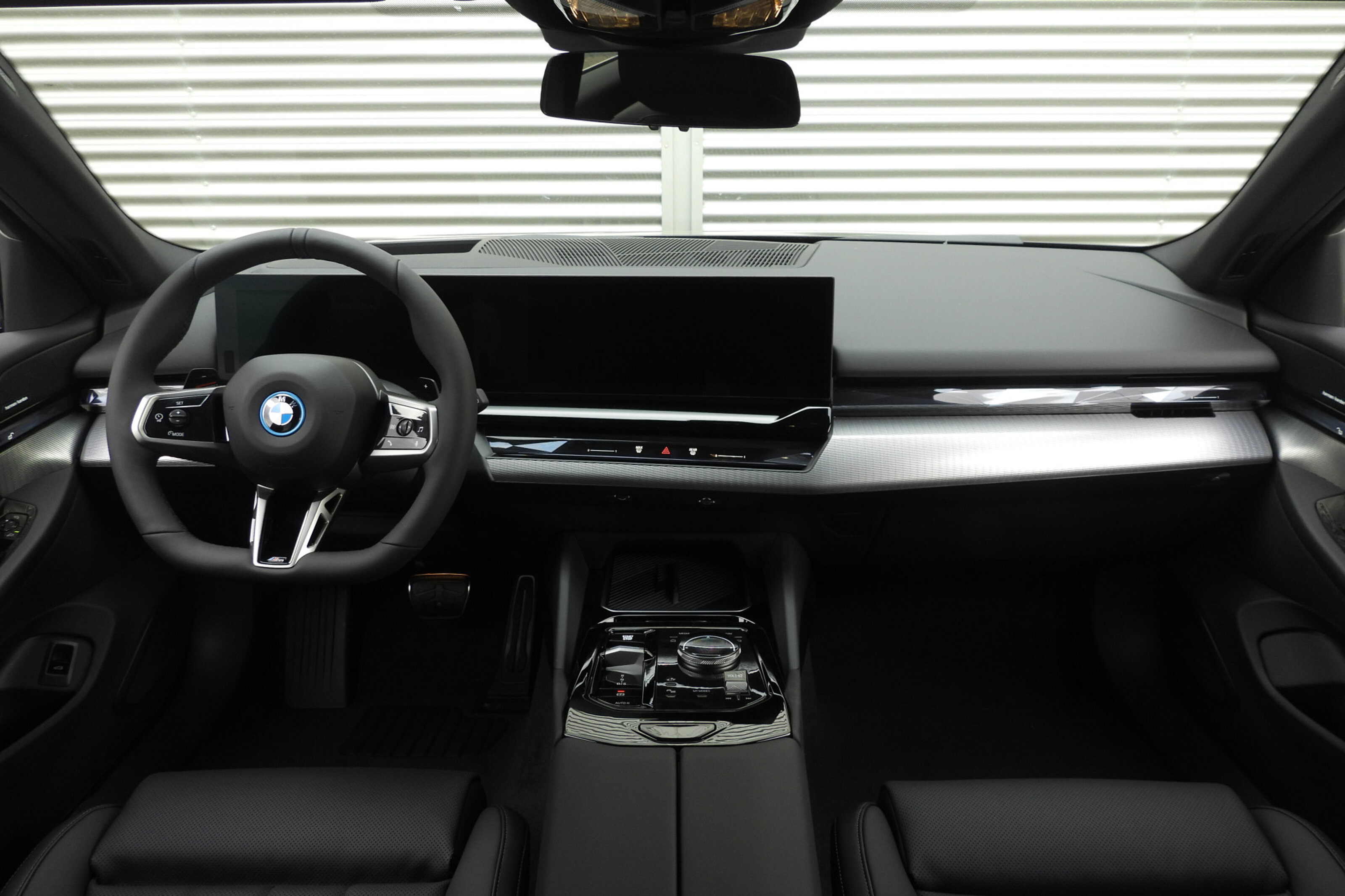 BMW 5 Serie Touring 530e M Sport Automaat
