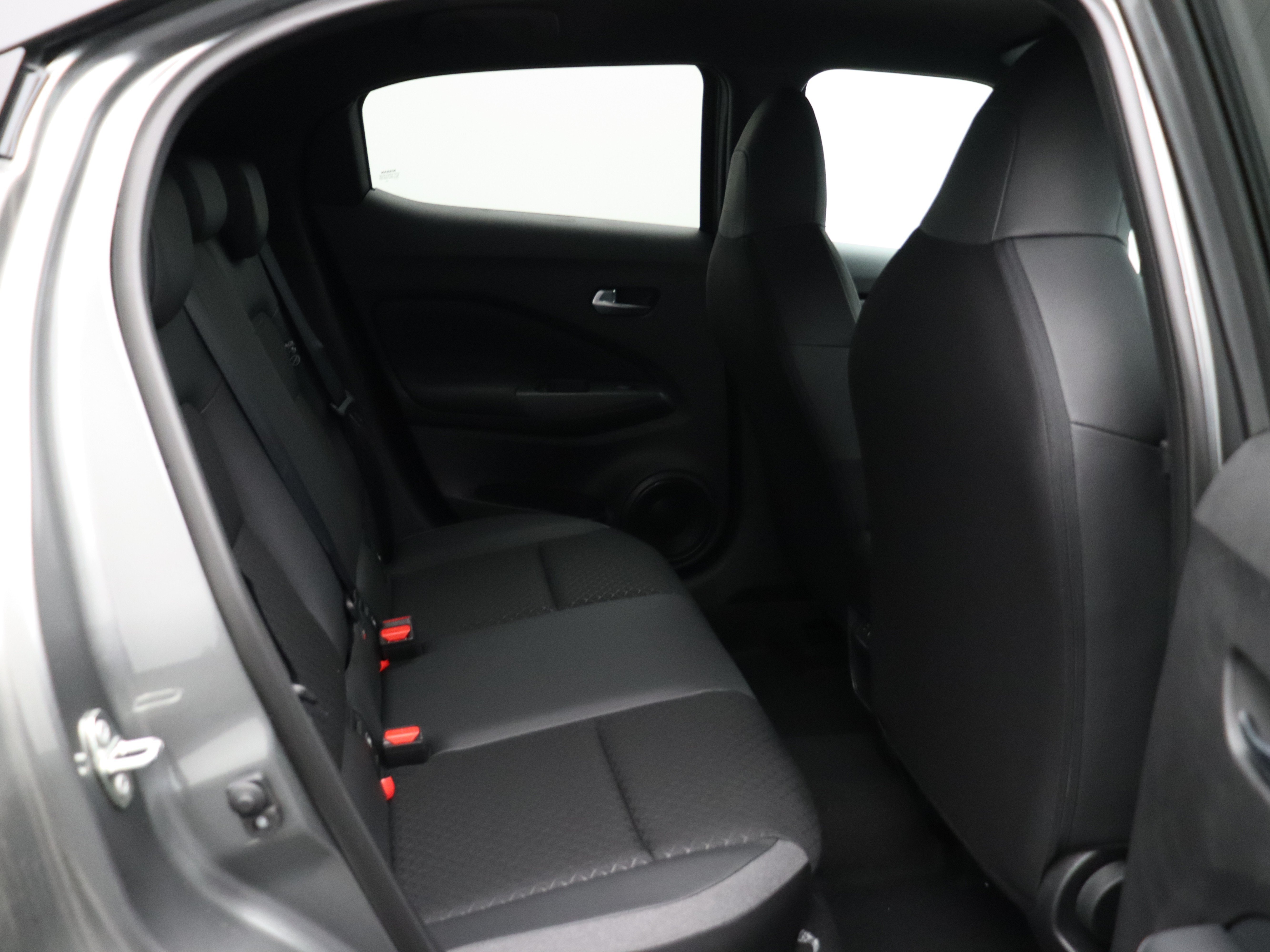 Nissan Juke N-Design Enigma Black + Cold Pack Hybrid 143 - Afbeelding 8