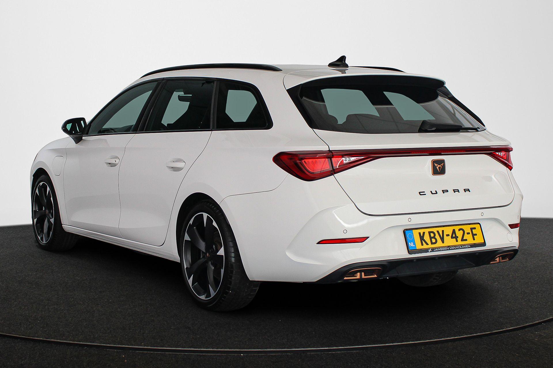 CUPRA Leon Sportstourer 1.4 e-Hybrid - Afbeelding 4