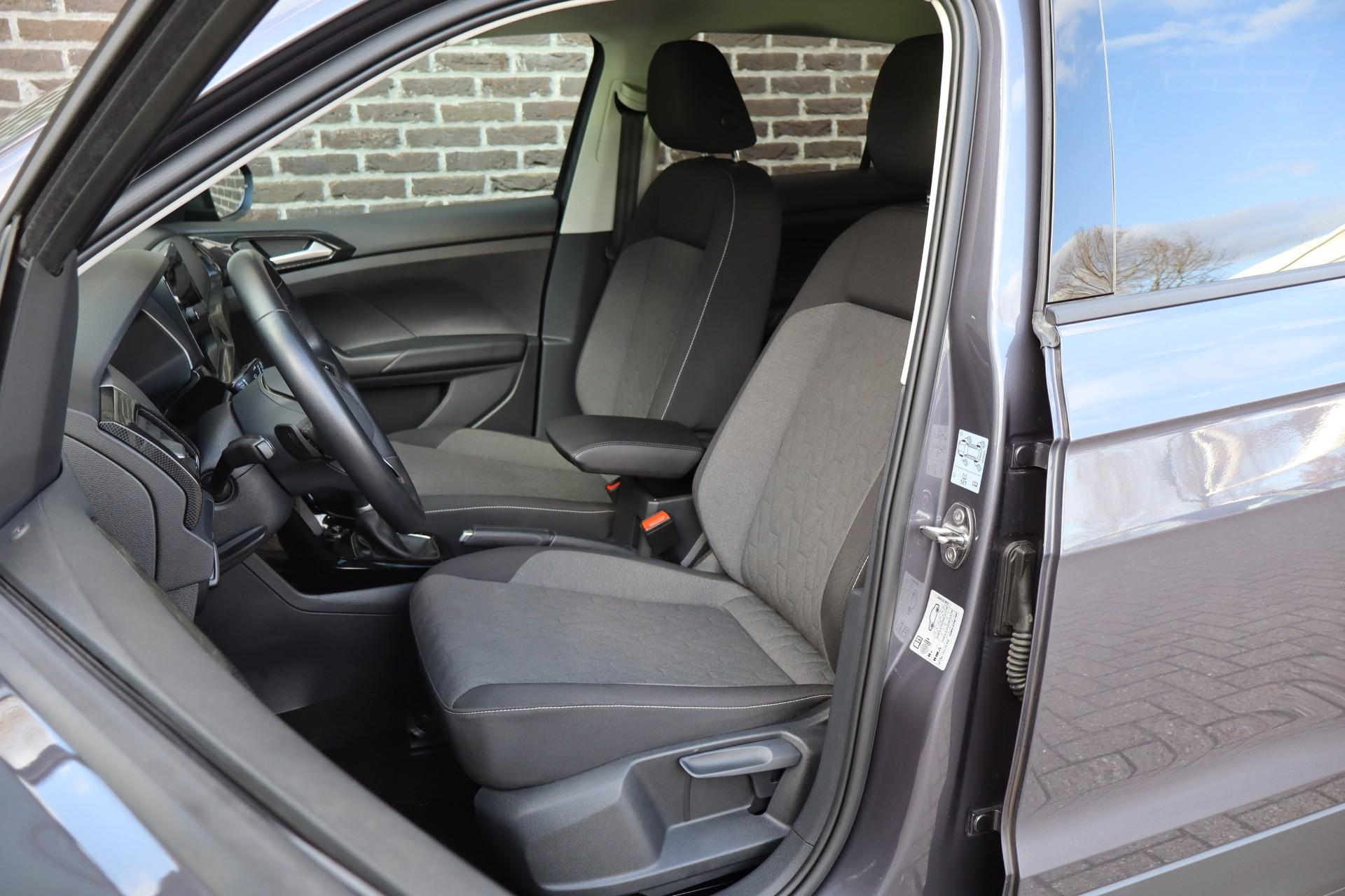 Volkswagen T-Cross 1.0 TSI 115pk DSG Life Edition - Afbeelding 4