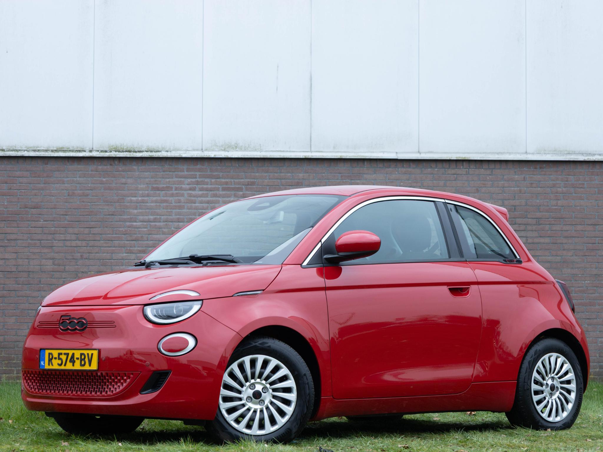 Fiat 500 RED 42 kWh 118PK