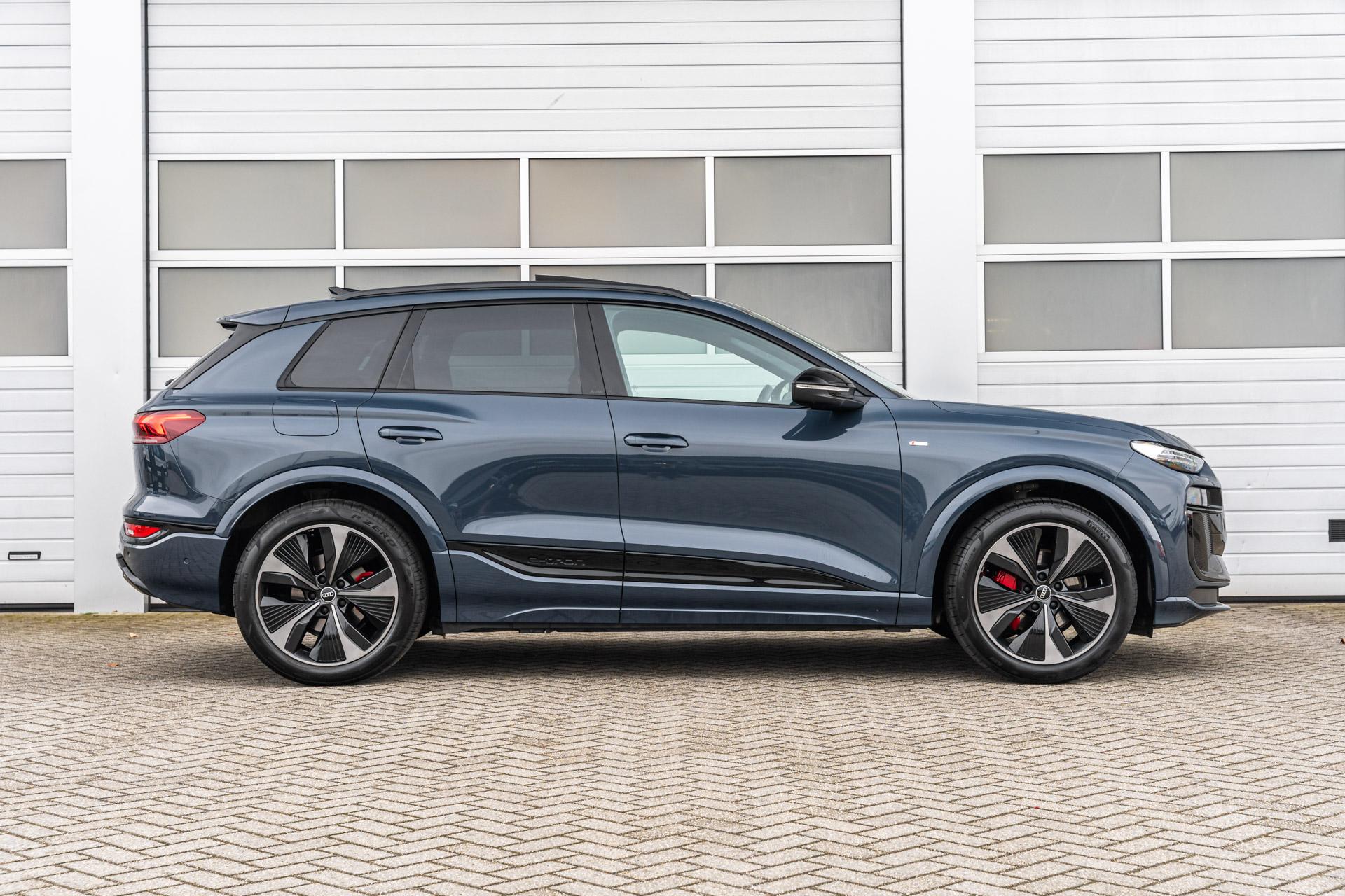 Audi Q6 e-tron 252pk S edition 83 kWh - Afbeelding 3