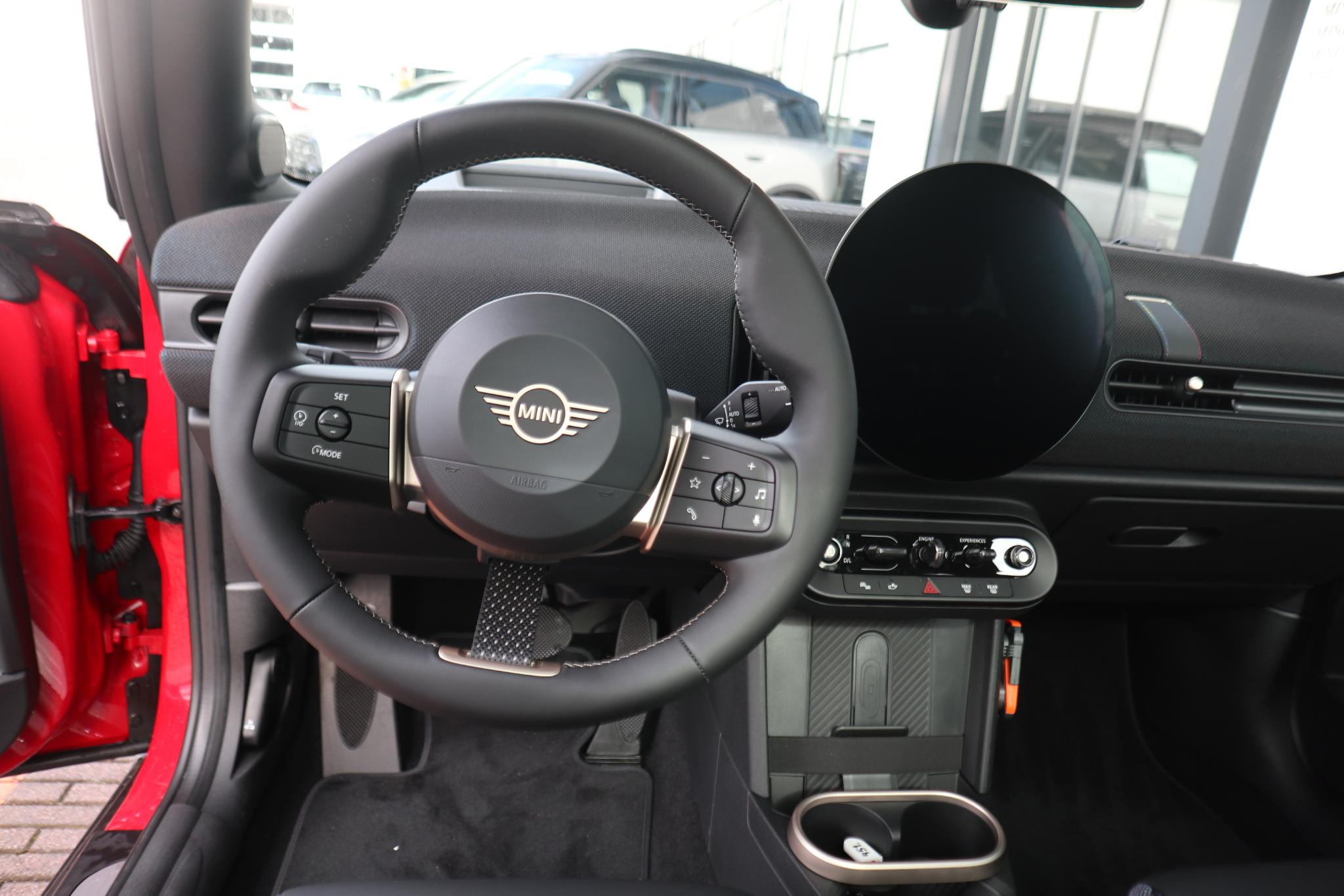 MINI 3-deurs Cooper C - Afbeelding 5