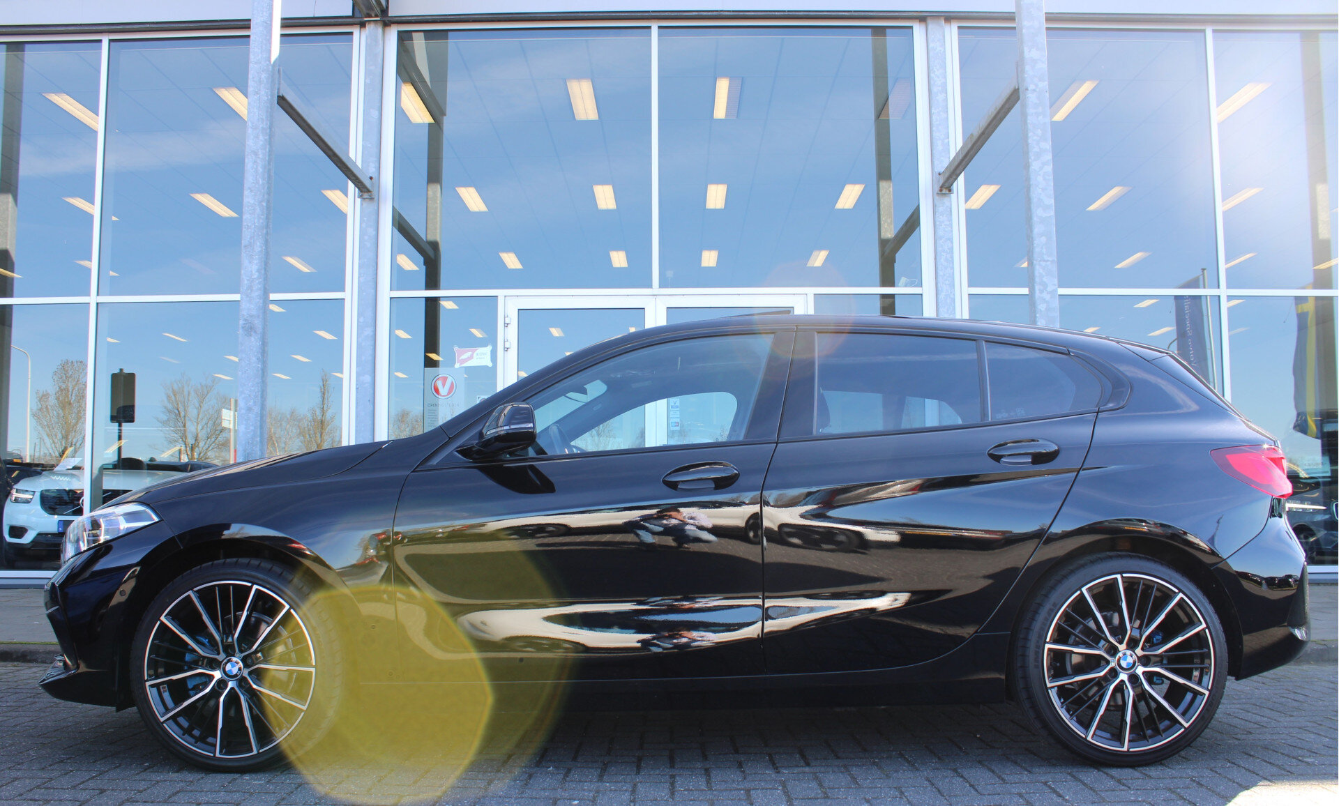 BMW 1 Serie 5-Drs 118i Automaat High Executive - Afbeelding 2