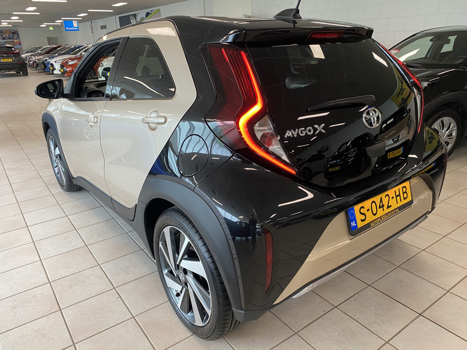 Toyota Aygo X 1.0 VVT-i MT Envy - Afbeelding 3
