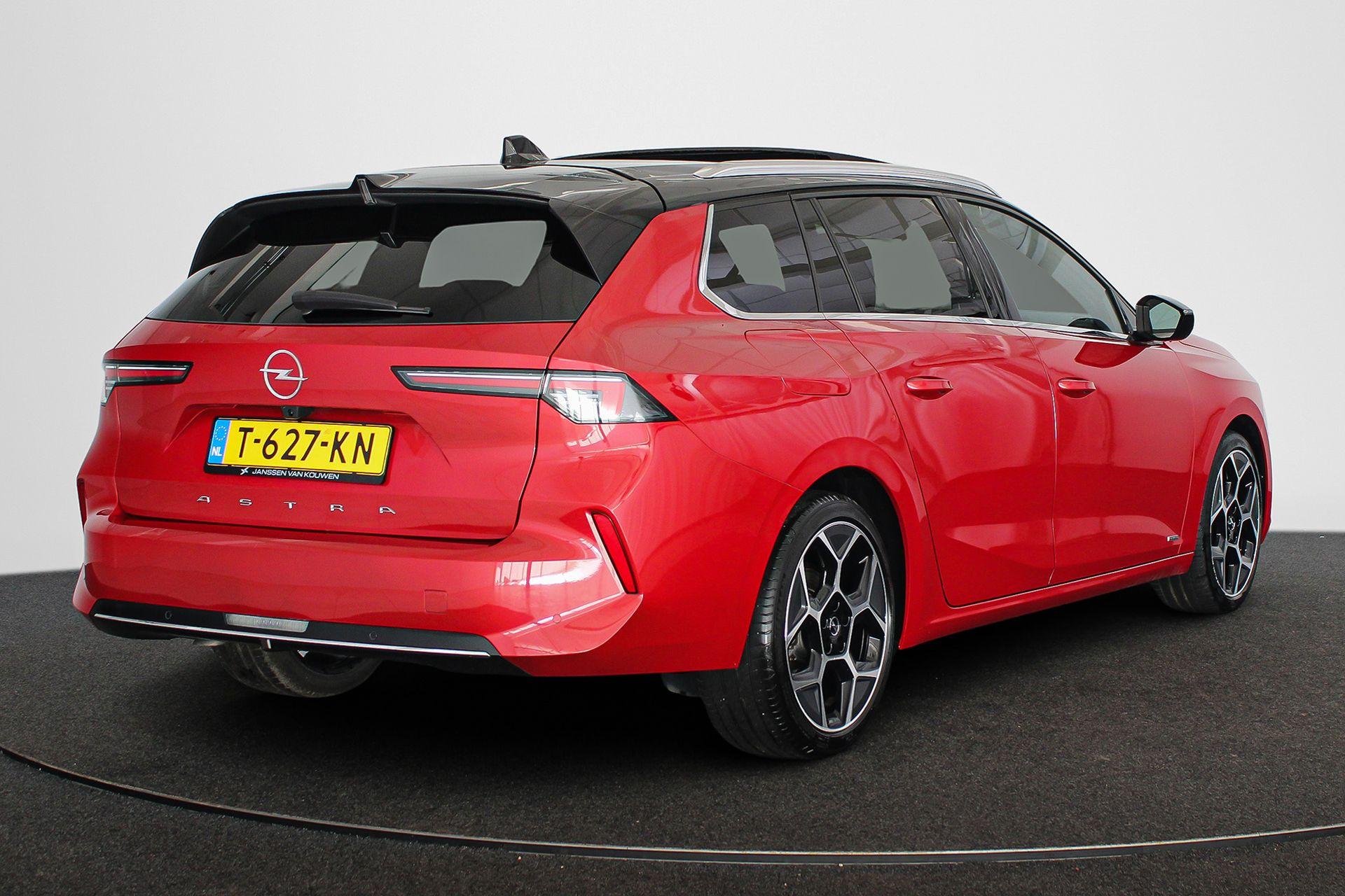 Opel Astra Sports Tourer 1.2 Level 4 - Afbeelding 3