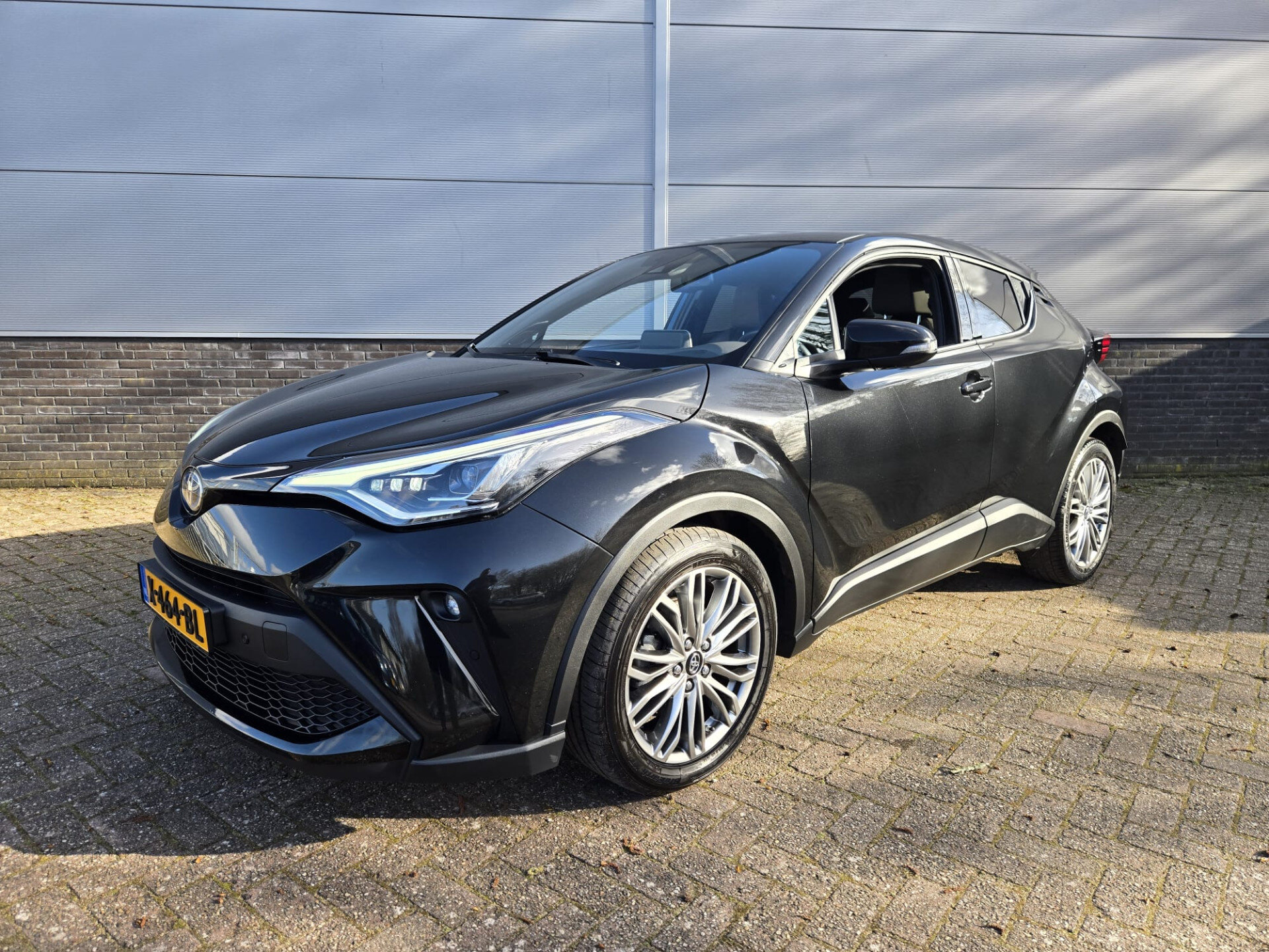 Toyota C-HR 1.8 Hybrid Executive