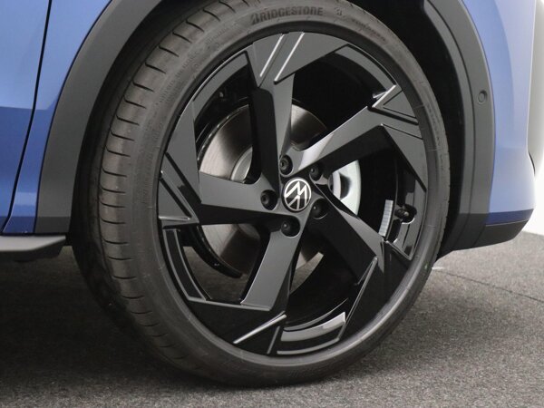 Velgen 'Calgary', 20 inch lichtmetaal tweekleurig, gepolijst Velgen 'Calgary', 20 inch lichtmetaal tweekleurig, gepolijst