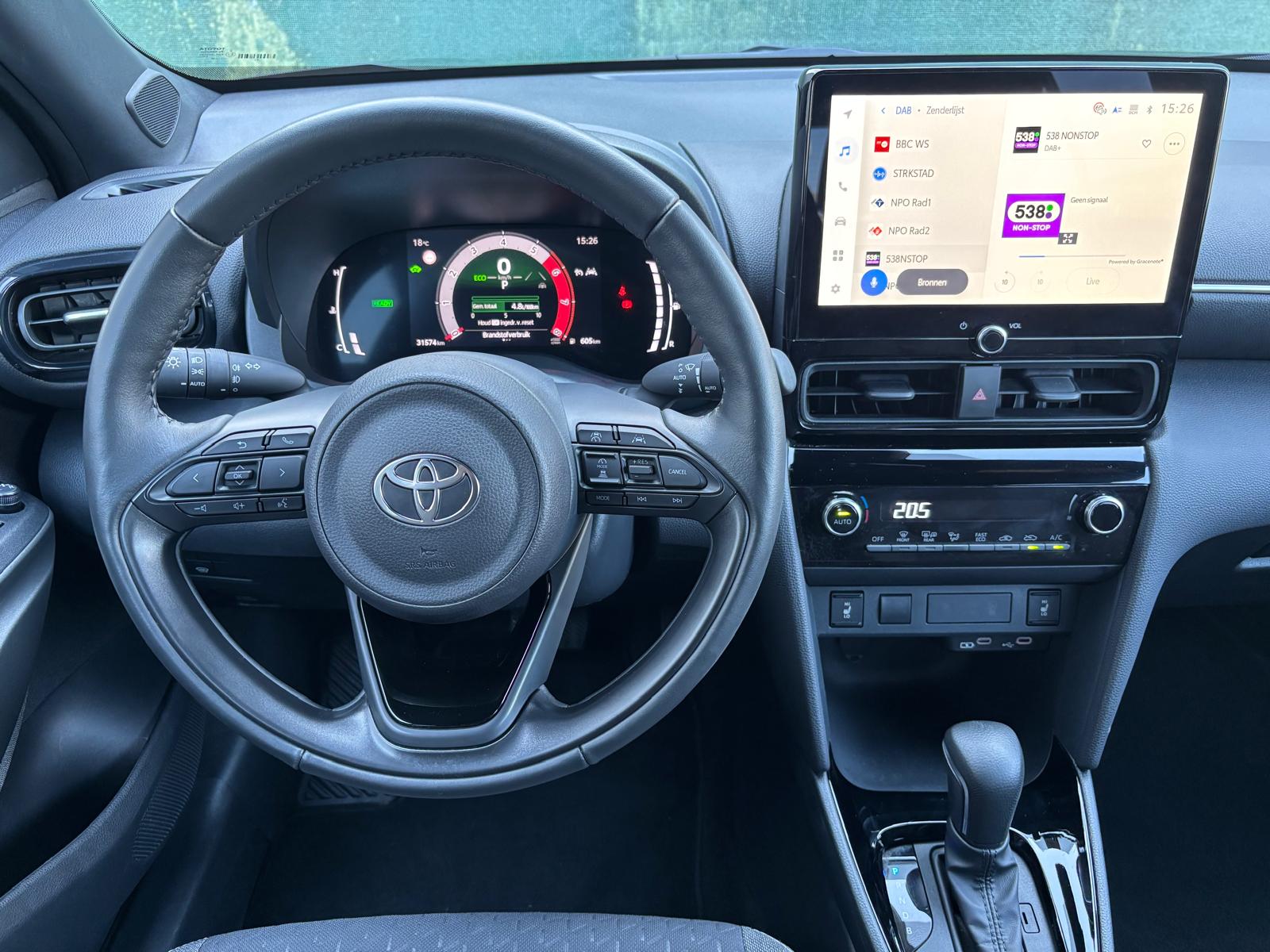 Toyota Yaris Cross 1.5 Hybrid 115 Dynamic + Comfort pack - Afbeelding 4