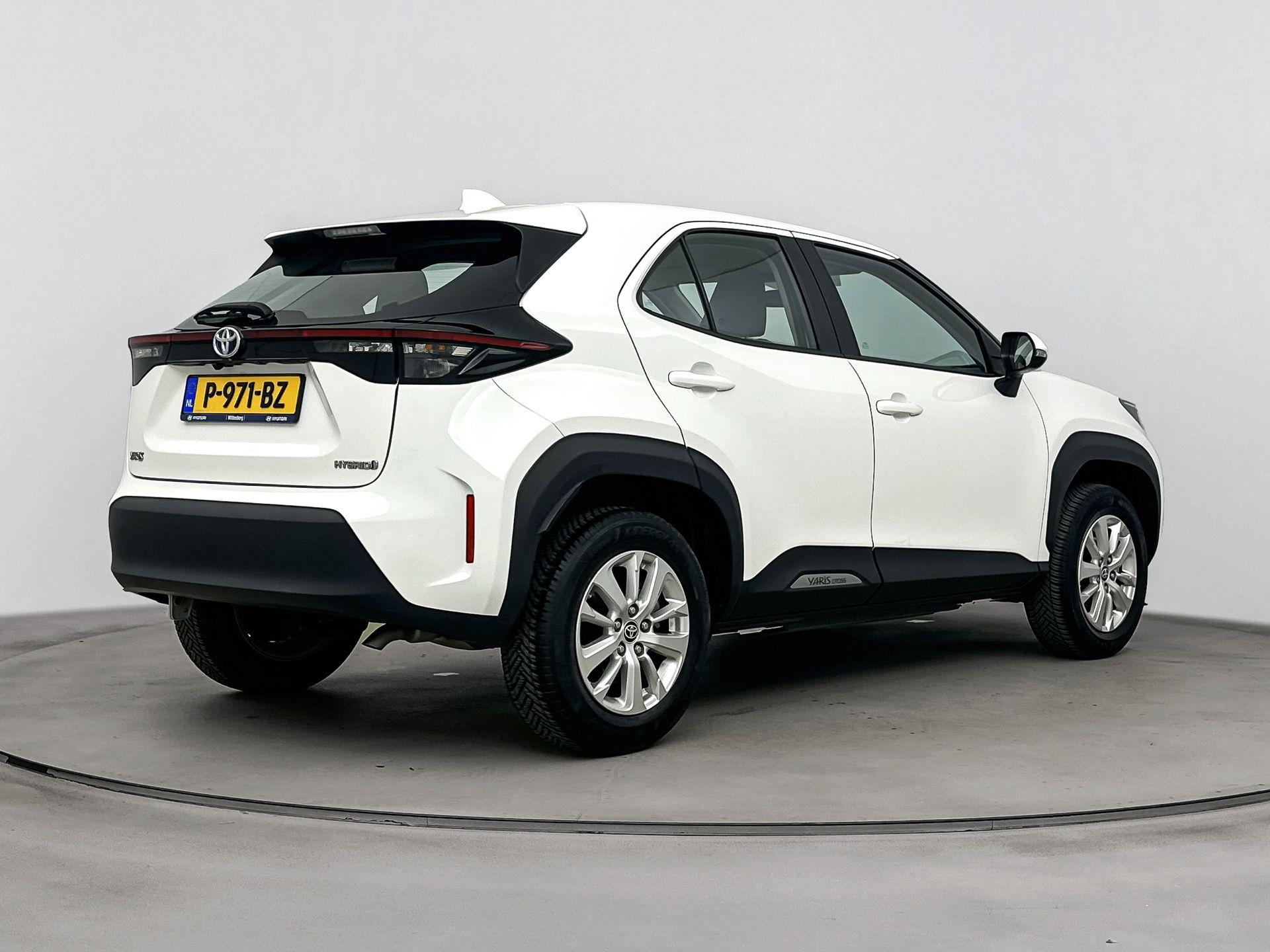 Toyota Yaris Cross 1.5 HYBRID ACTIVE - Afbeelding 3