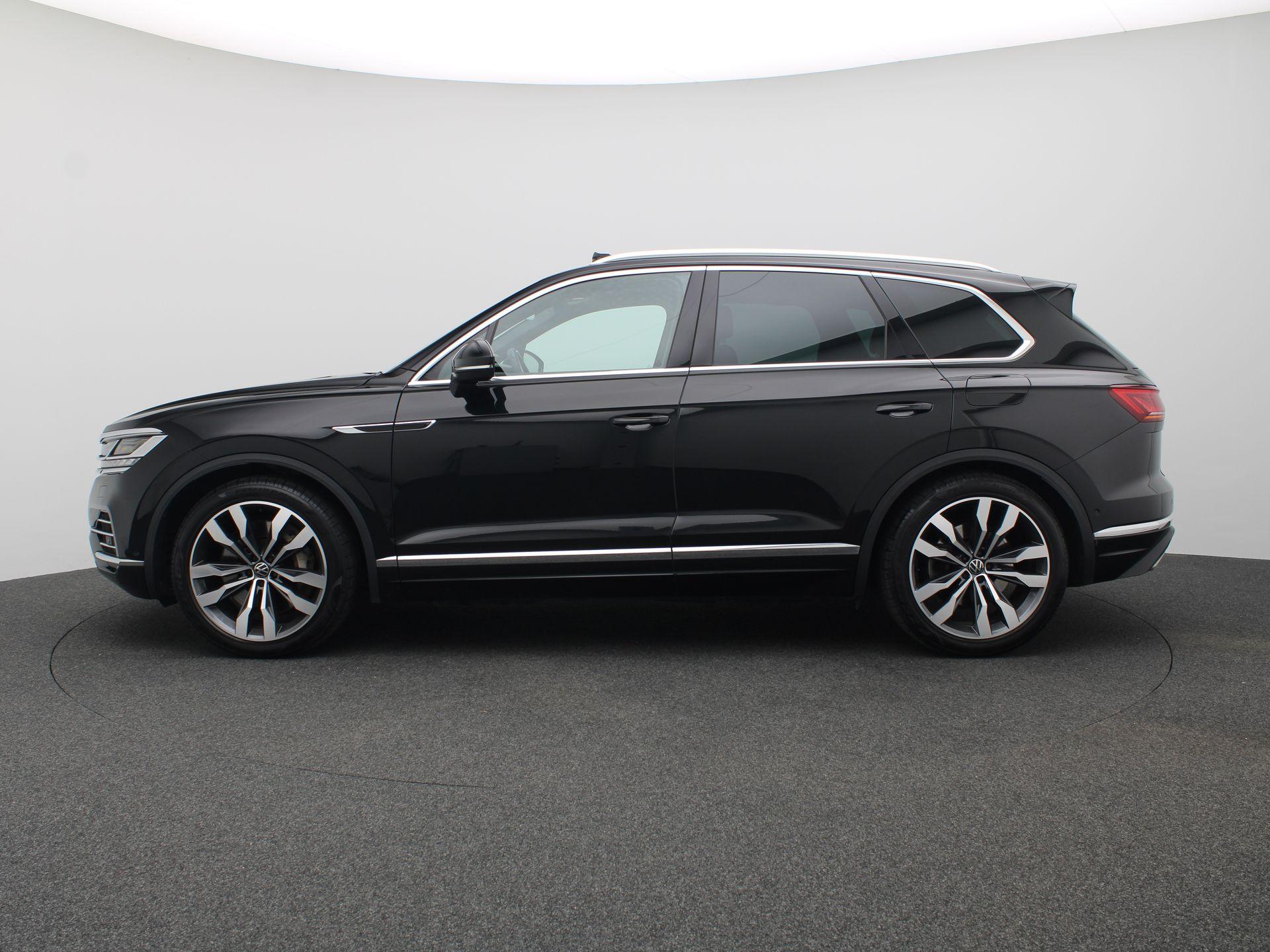 Volkswagen Touareg 3.0 TSi eHybrid 4MOTION Elegance 367PK Aut. - Afbeelding 3