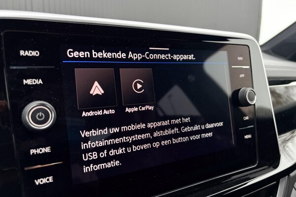 Apple Carplay/Android Auto