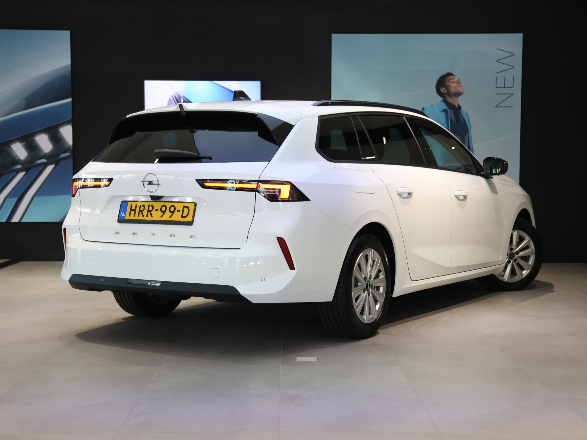 Opel Astra Sports Tourer Business Edition 110 pk - Afbeelding 3