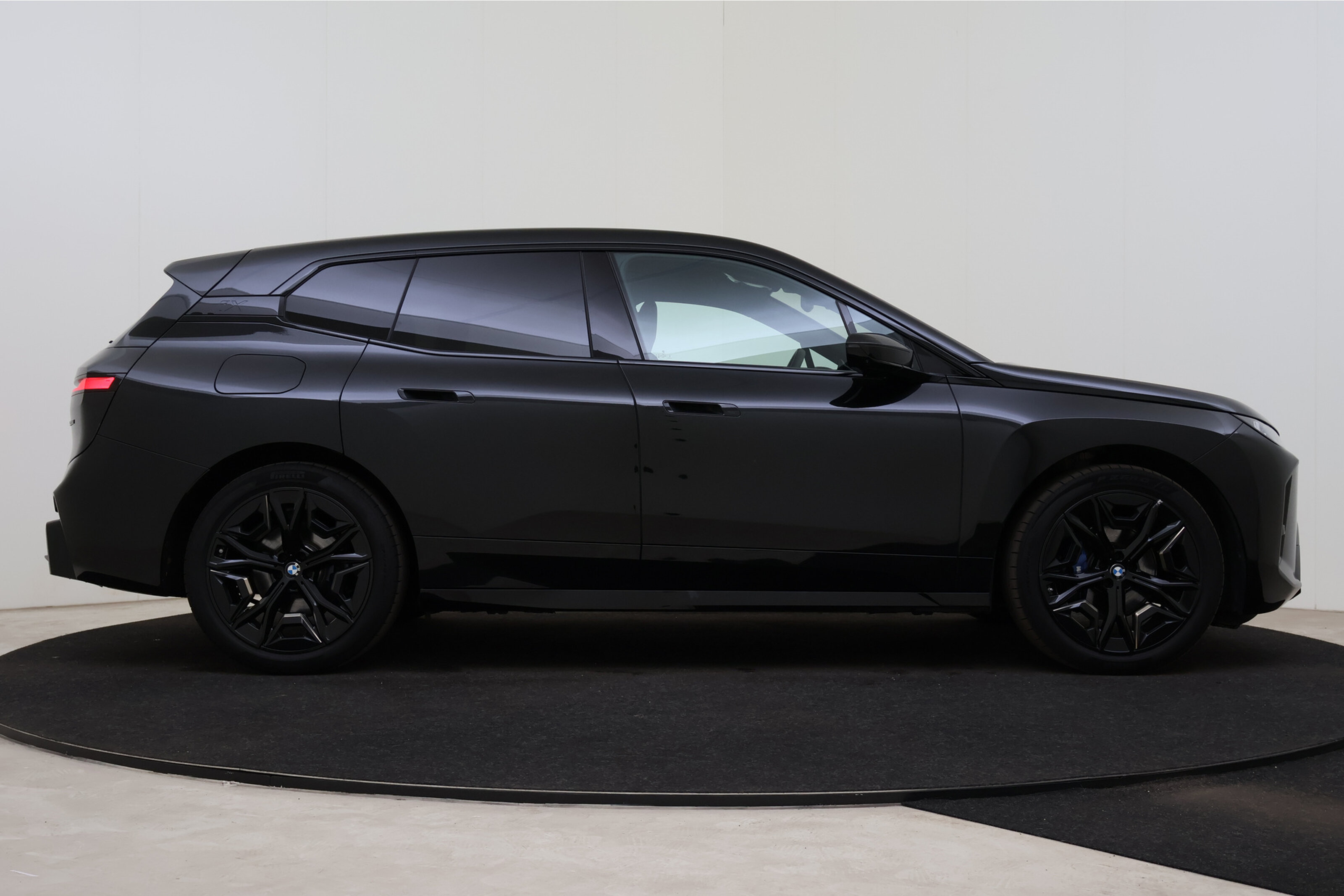 BMW iX 7