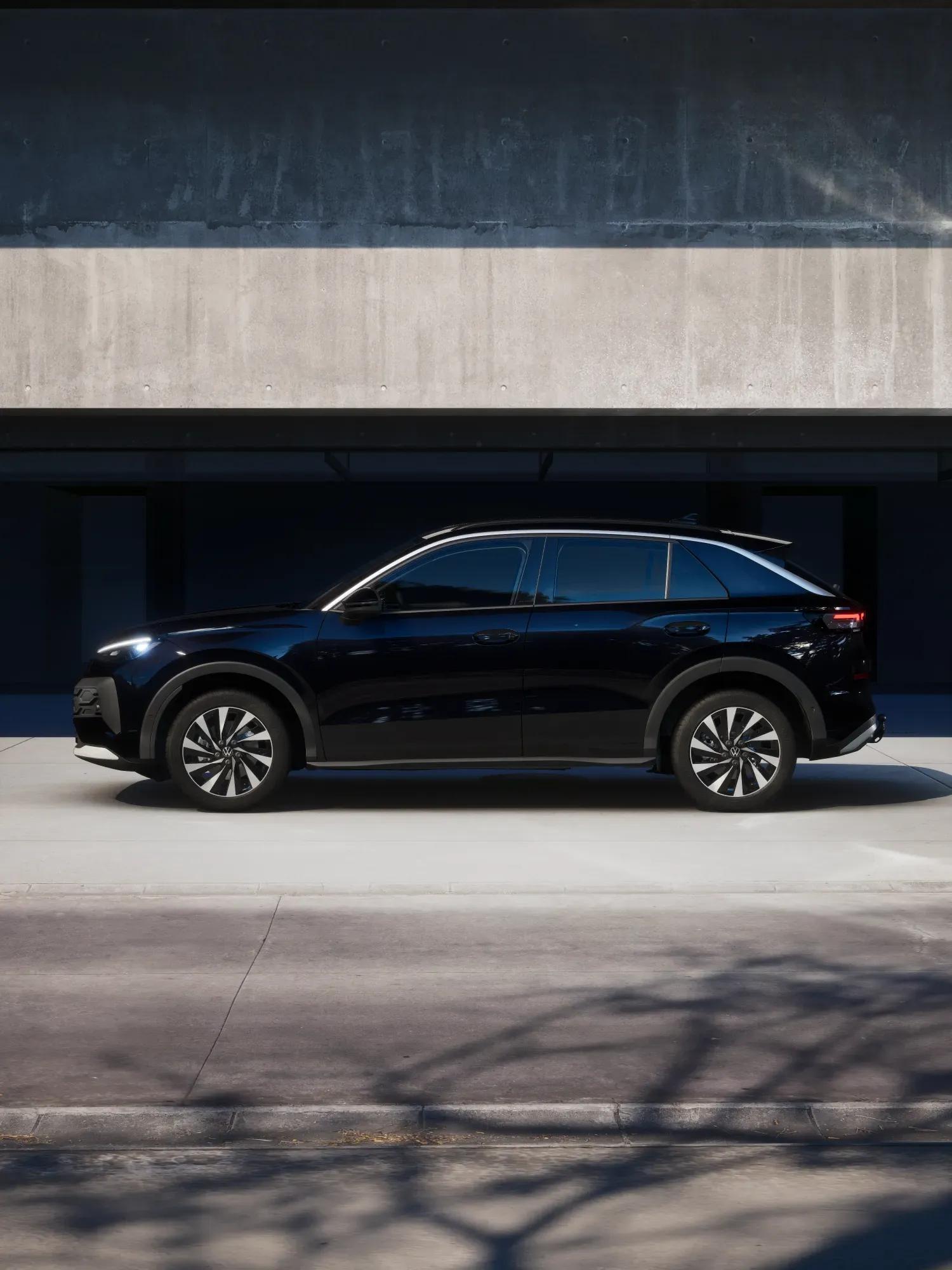 Volkswagen T-Roc 1.5 eTsi 115pk Life First Edition - Afbeelding 3