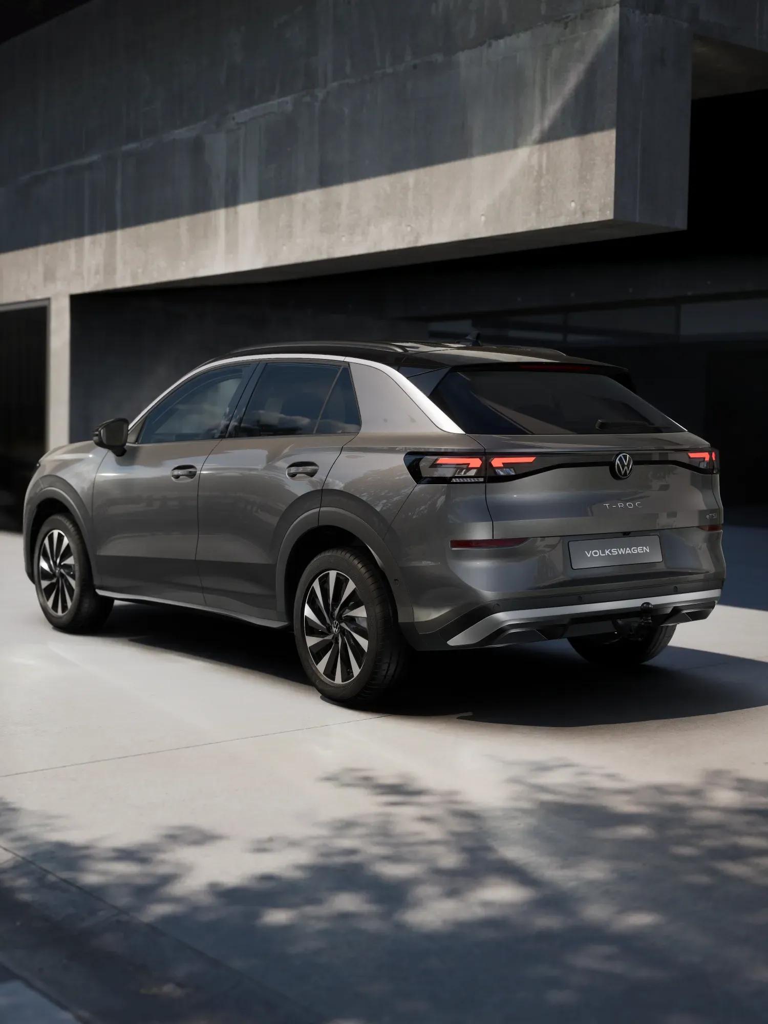 Volkswagen T-Roc 1.5 eTsi 115pk DSG Life First Edition - Afbeelding 2