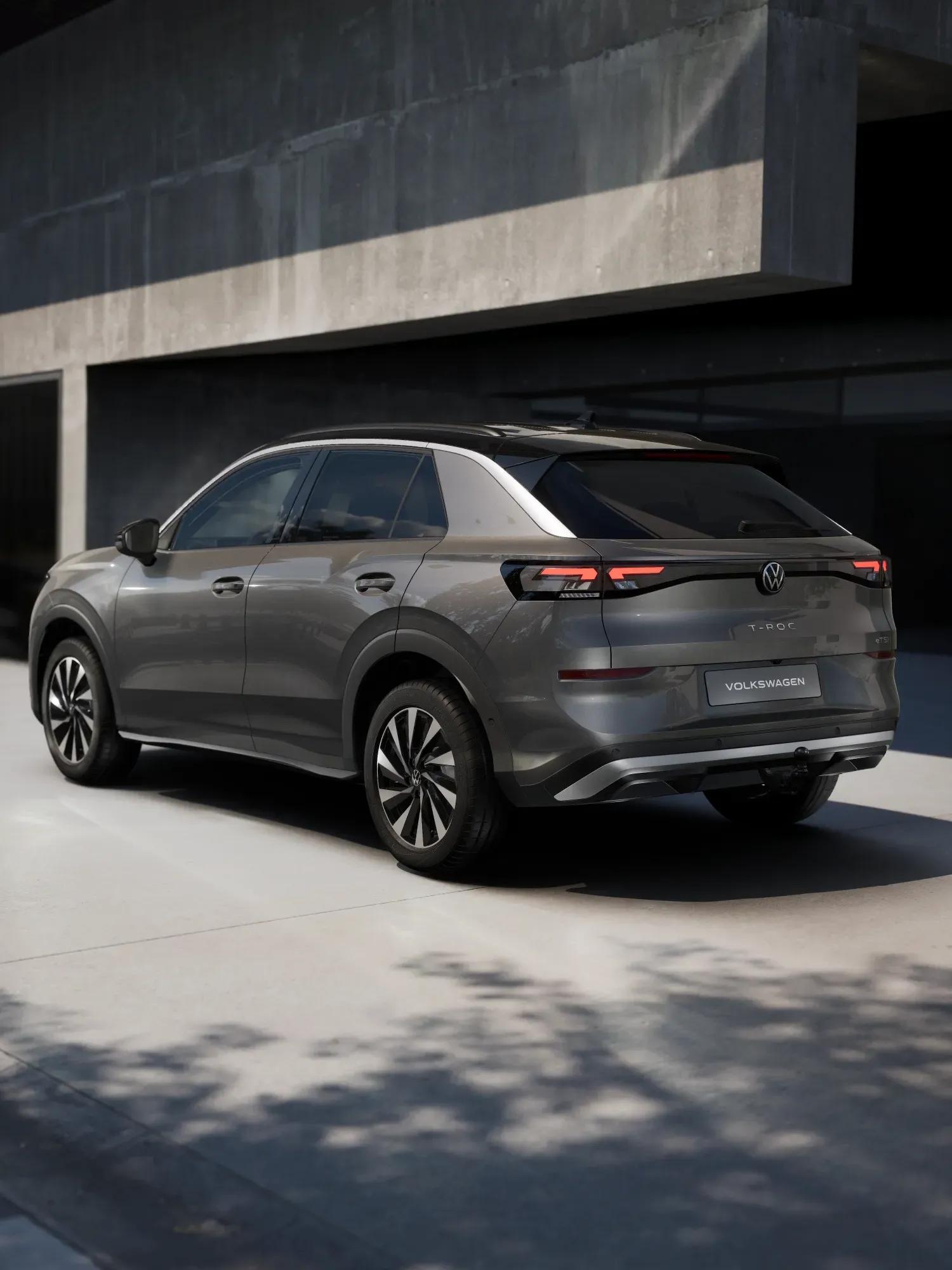 Volkswagen T-Roc 1.5 eTsi 115pk Life First Edition - Afbeelding 2