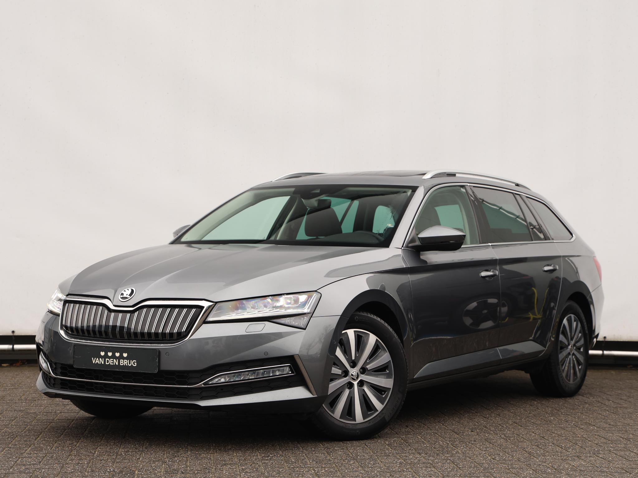 Škoda Superb 1.4 TSI iV Business Edition Plus