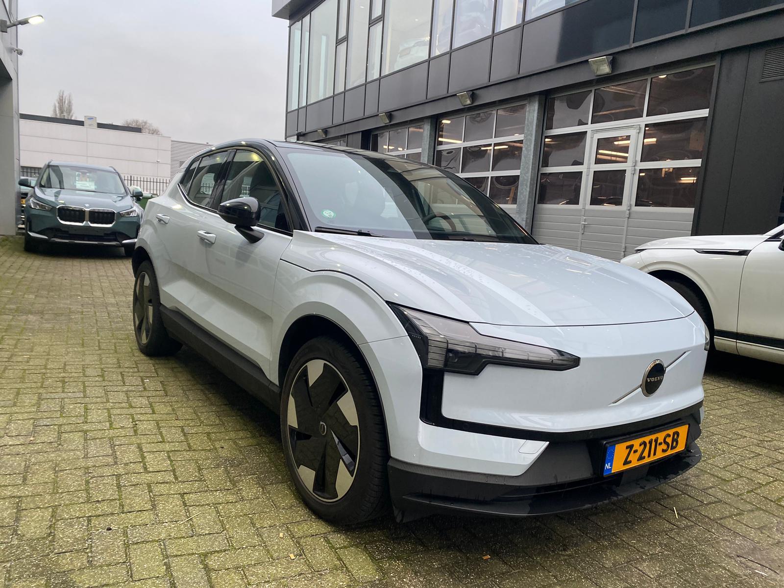 Volvo EX30 Single Motor Extended Range Plus 69 kWh - Afbeelding 5