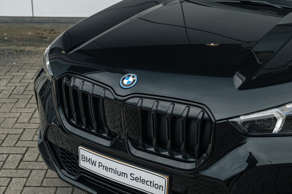 BMW X1 11